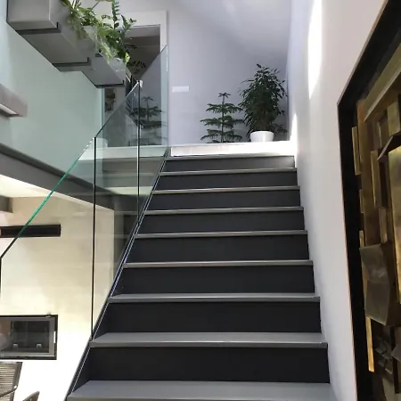 Zimo Taliandoeroegdi Mozihaz * Taliandorogd