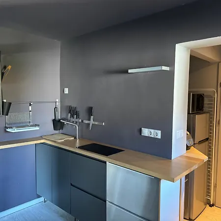 Apartment Zimo Taliandoeroegdi Mozihaz *