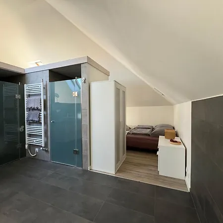 Apartament Zimo Taliandoeroegdi Mozihaz Taliandorogd