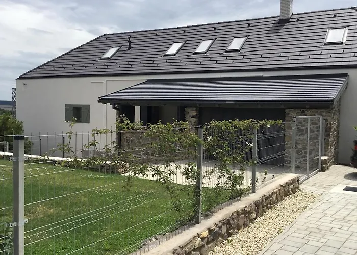 Zimo Taliandoeroegdi Mozihaz Appartement *
